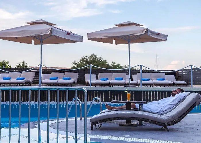 Armonia 3* Nydri (Lefkada)